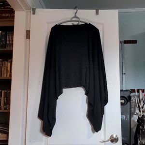 Lululemon shrug black os.